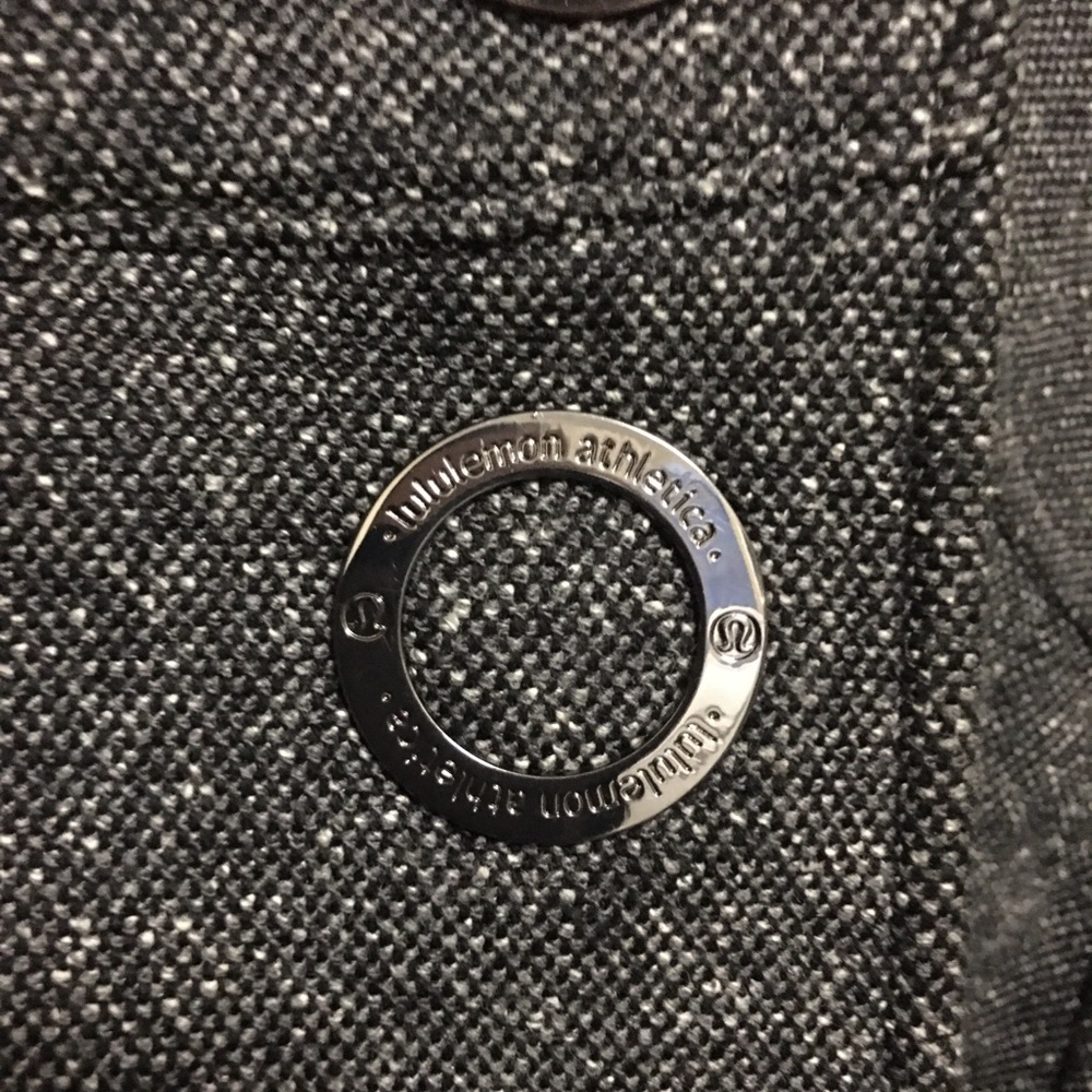 Lululemon Jacket - Picture 5 of 7